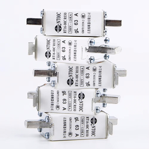 مخصص بالجملة الجهد المنخفض NT00C التيار المتناوب فيوز رابط سكين شفرة صغيرة عالية كسر قدرة النحاس 100A CE