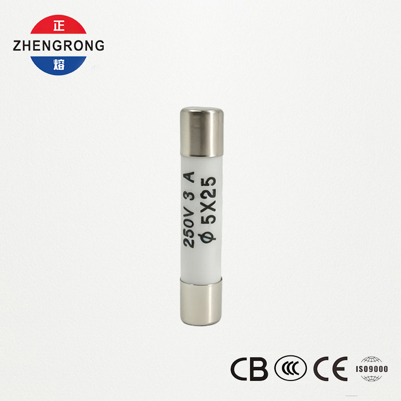 عالية الجودة 5x25mm R055 3A الصمامات لمشتري الجملة